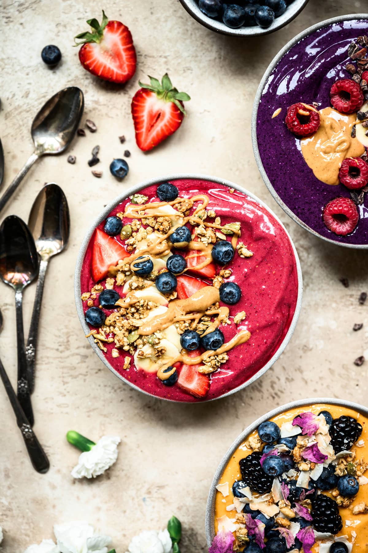 overhead view of berry smoothie bowl