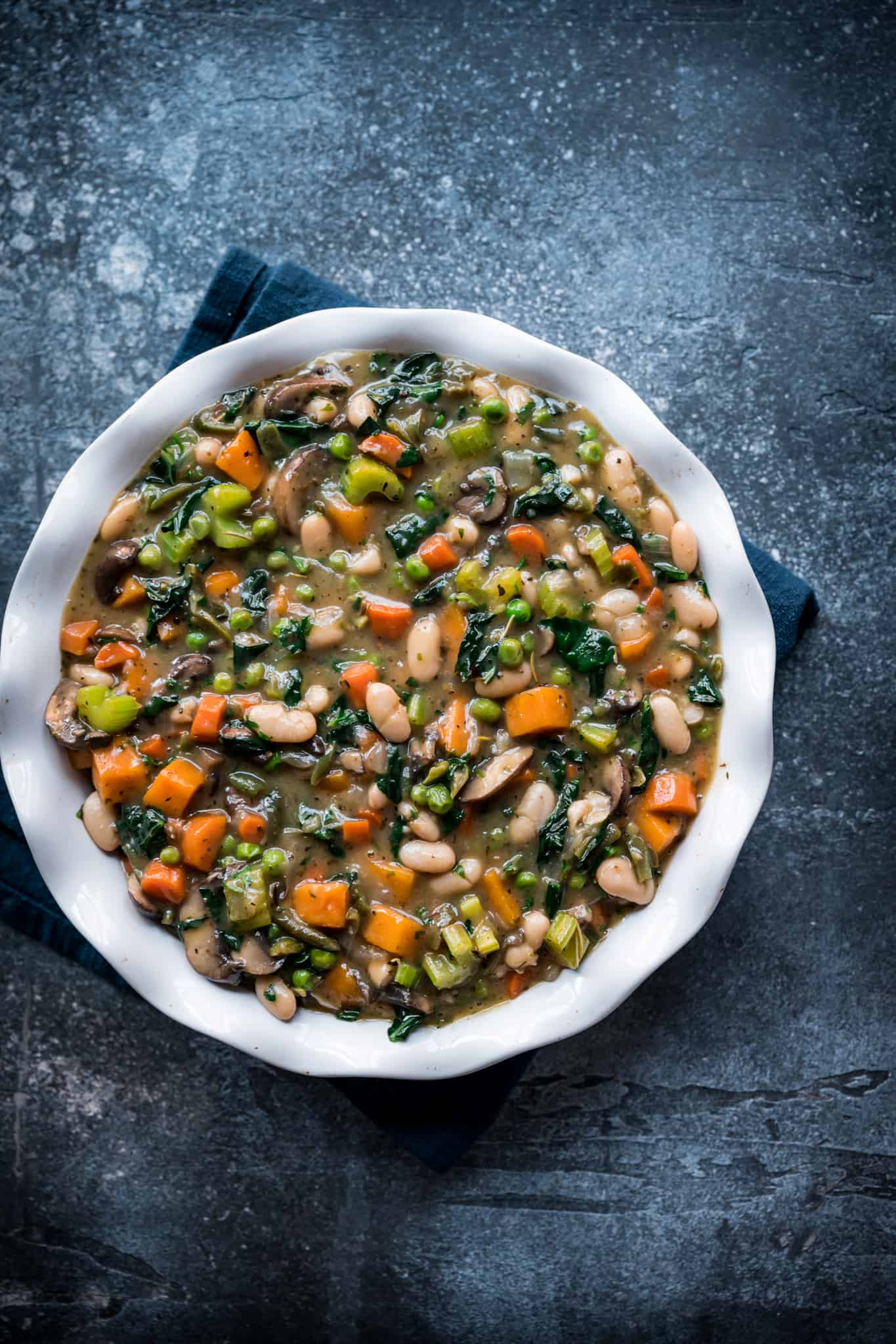 Easy Vegan Pot Pie Recipe | Crowded Kitchen