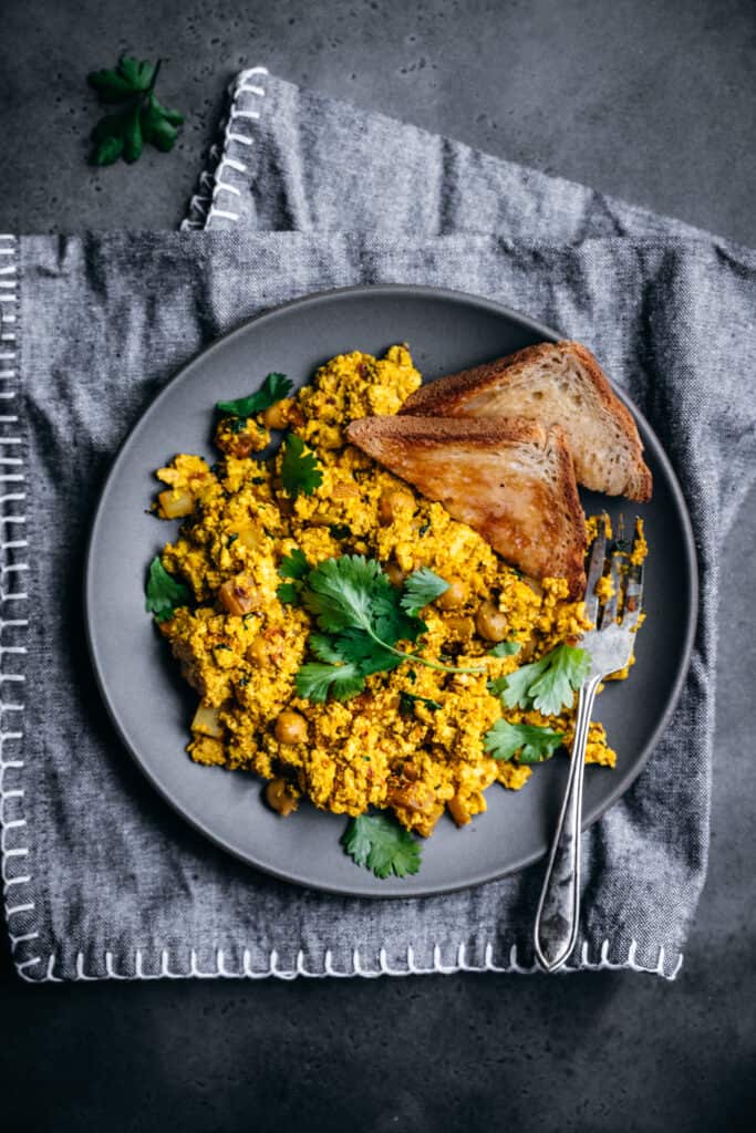 How to Make Tofu Scramble (Vegan) | Crowded Kitchen