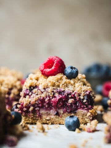 side view of vegan berry crumble bar