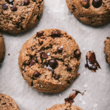 Oatmeal Chocolate Chip Cookies-image