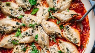 Vegan Stuffed Shells with Spinach and Cheese - The Carrot