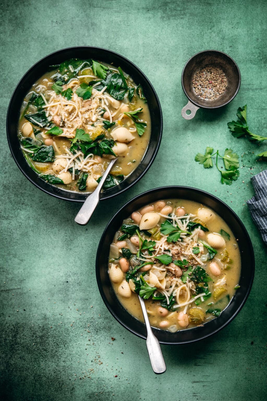 White Bean Spinach Soup (Vegan) - Crowded Kitchen