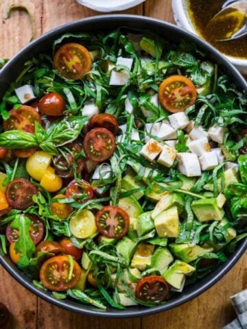 cropped-Arugula-caprese-salad-7.jpg