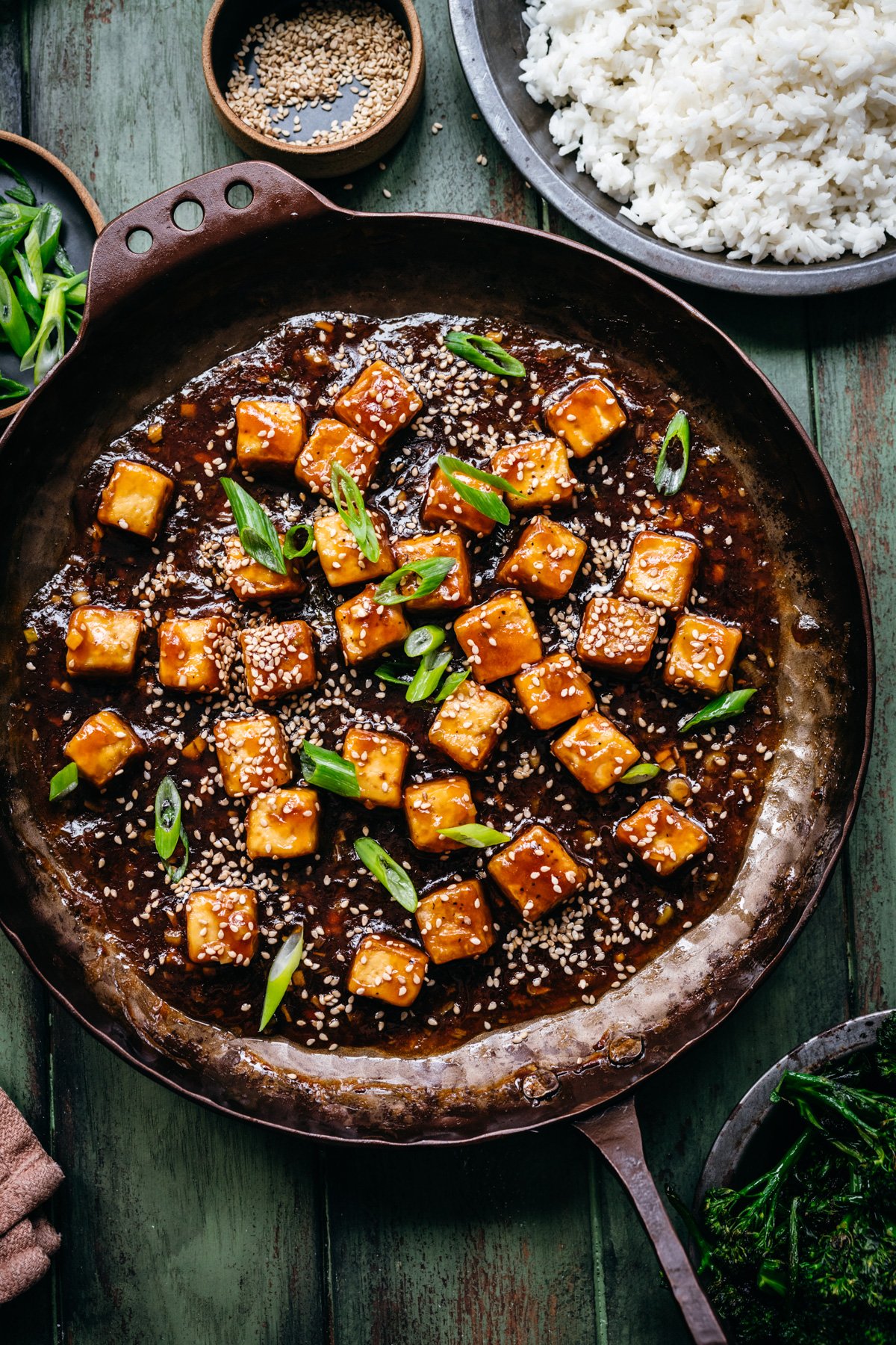 Overhead view of tofu teriyaki in a pan.