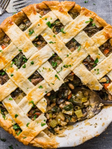 Overhead view of vegan pot pie.