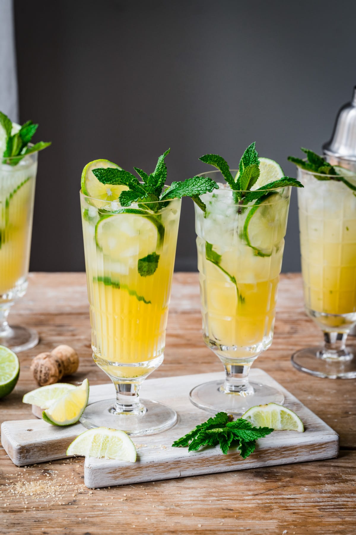 Lemonade With Mint Twist L Honey Mint Fizz: Ultimate Summer Refreshment