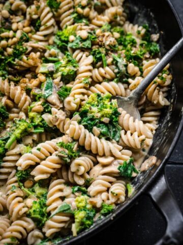 cropped-Hummus-Pasta-9-1.jpg
