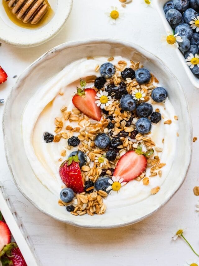 Homemade Berry Granola
