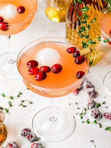 Finished cranberry mocktails in glasses.