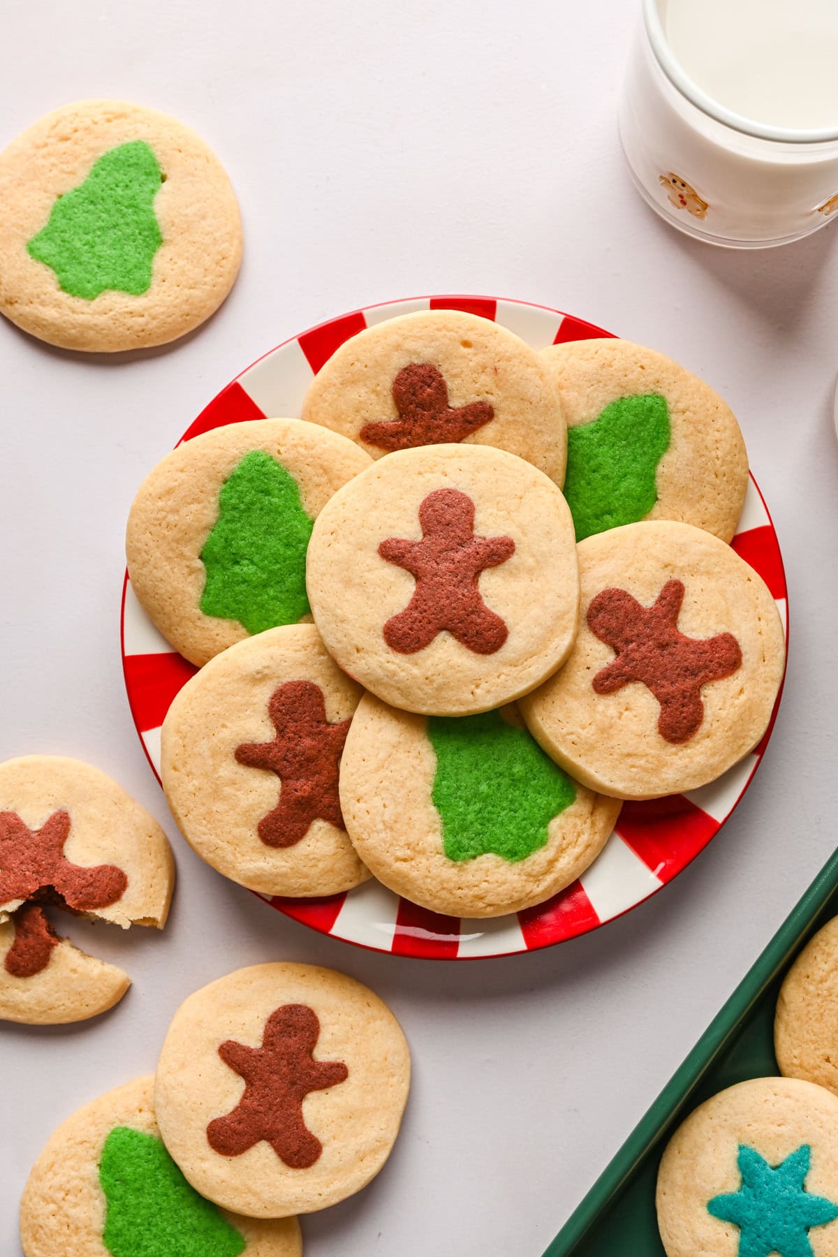 Finished cookies on. plate.