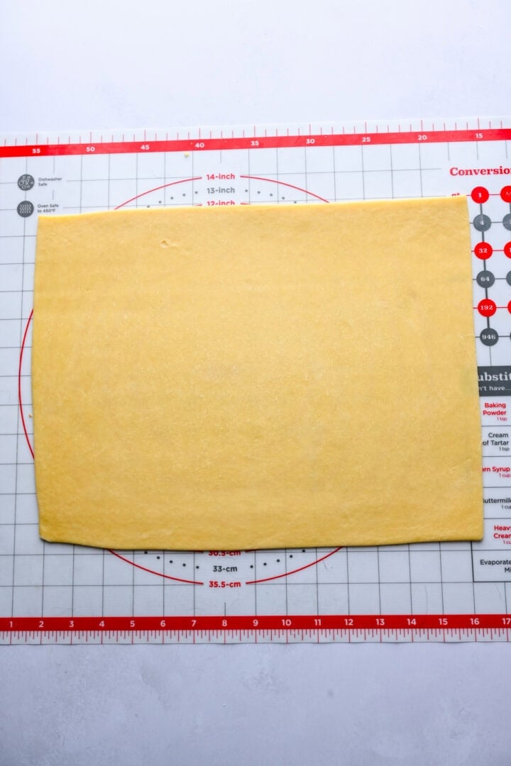 Fan roll dough rolled into a rectangle.