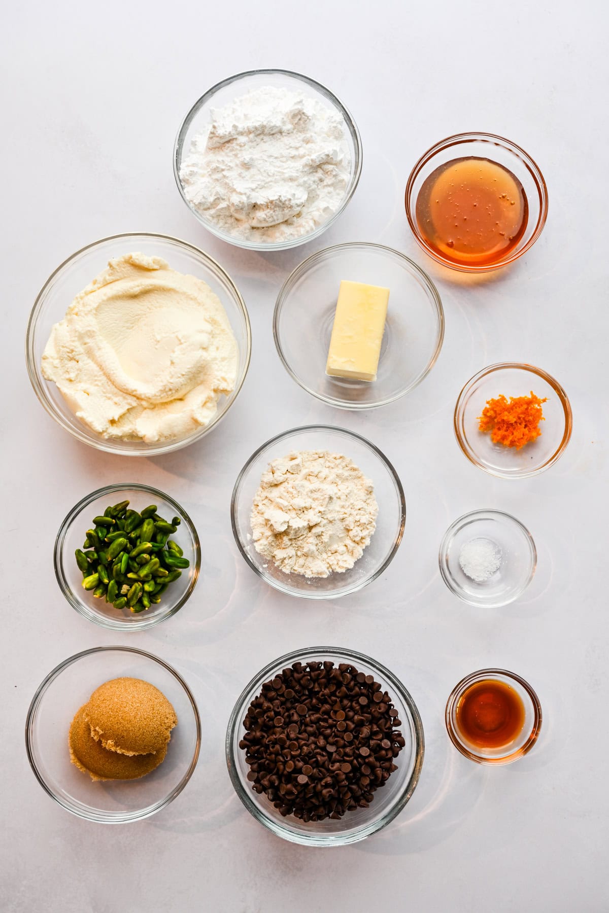 Overhead view of ingredients to make florentine cannoli.