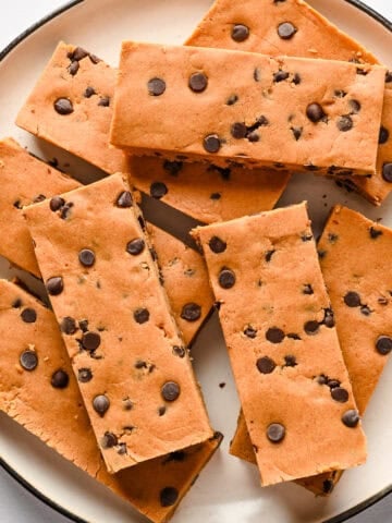 Overhead view of protein bars on a plate.
