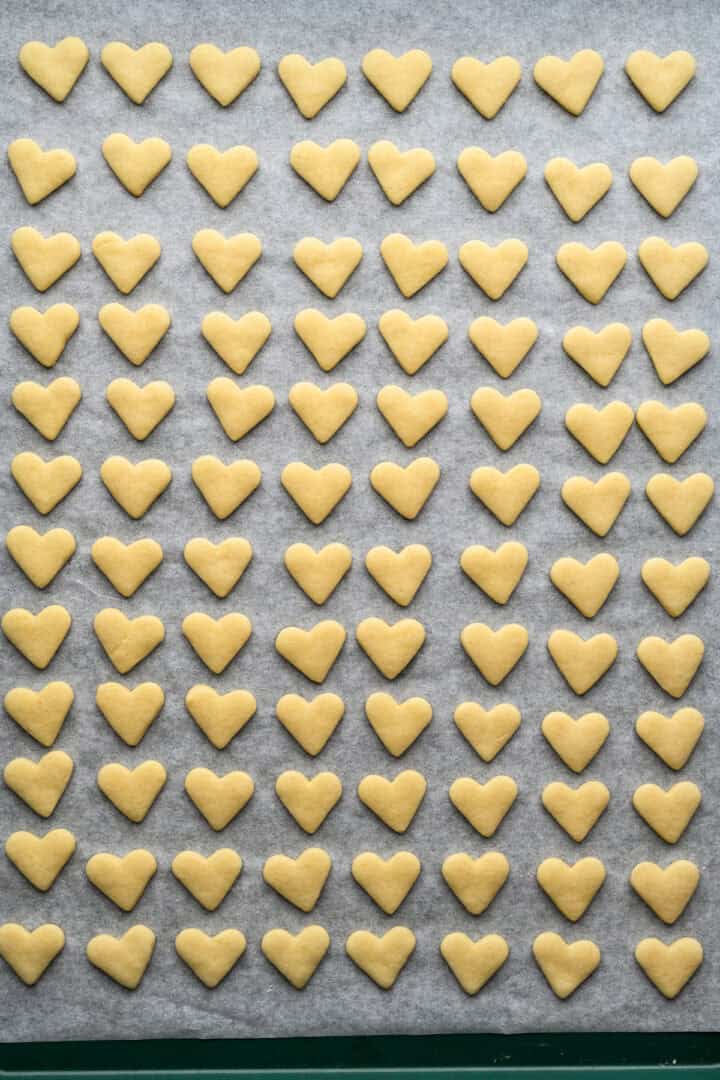 Mini heart cookies after baking.